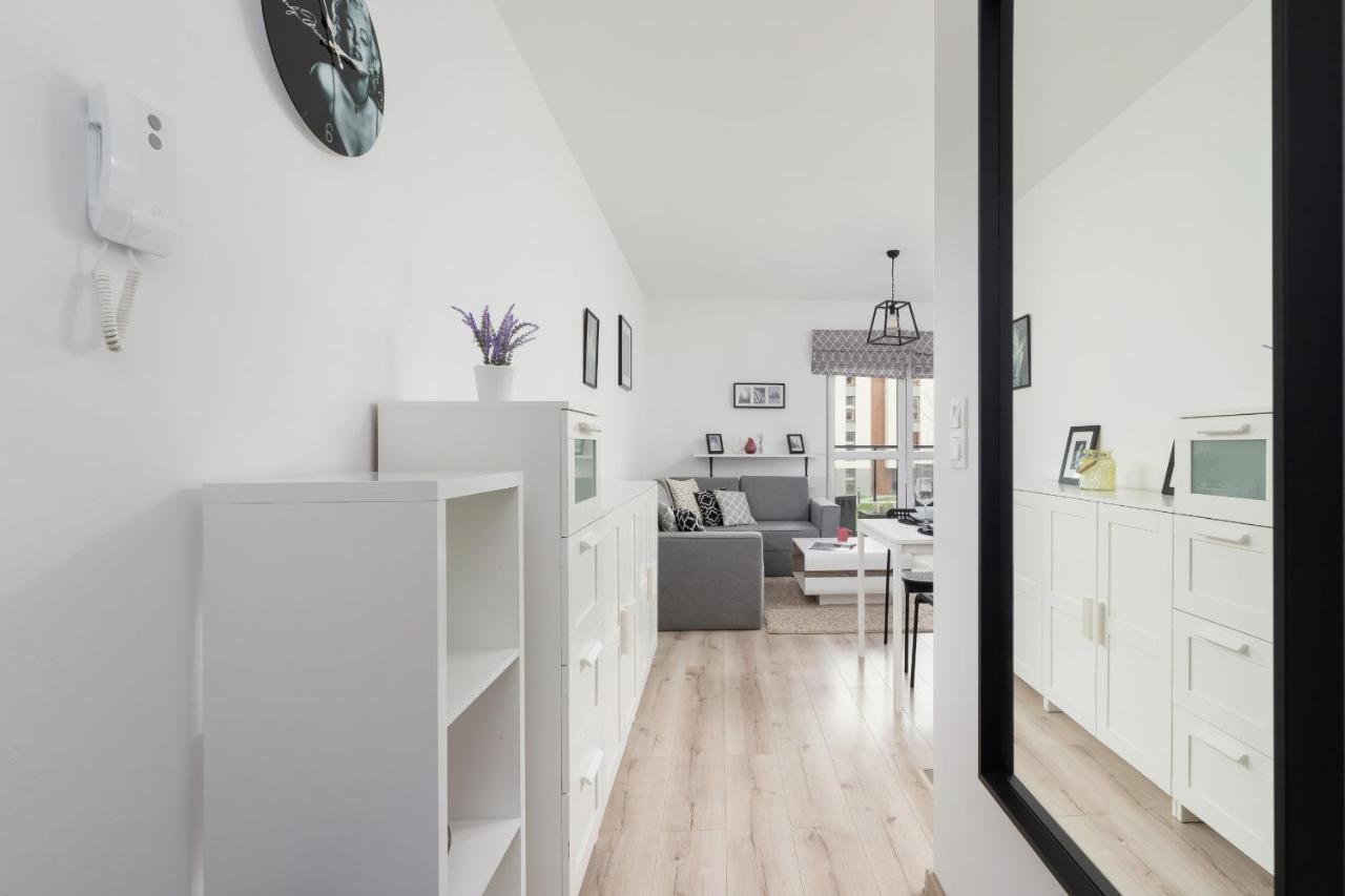 Krowodrza Apartment Premium With Balcony By Renters Prestige Krakau Exterior foto